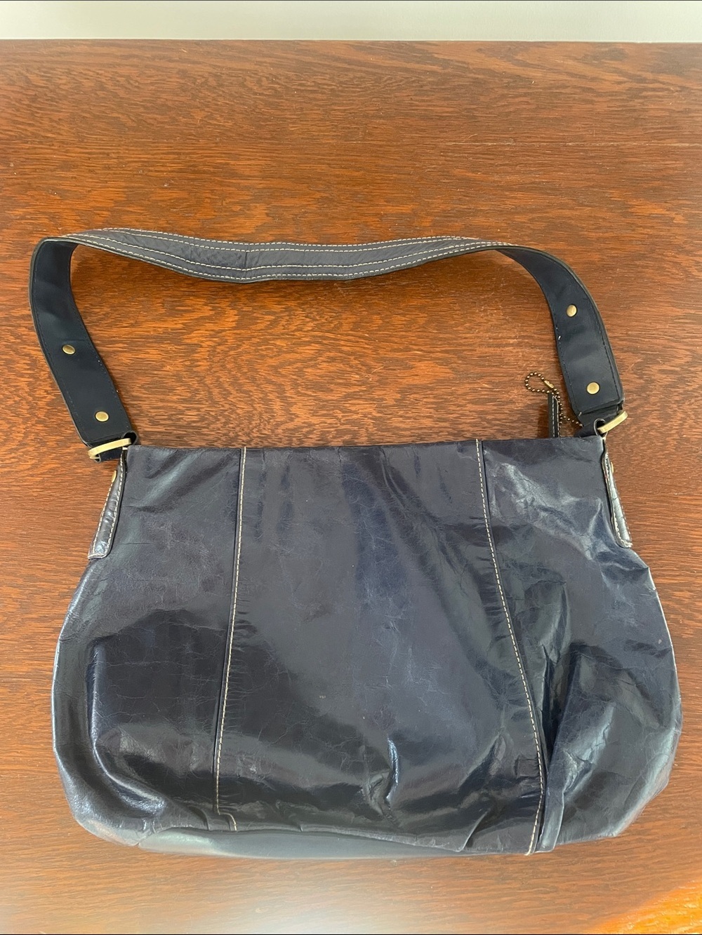Classic Navy leather Shoulder Bag -like new